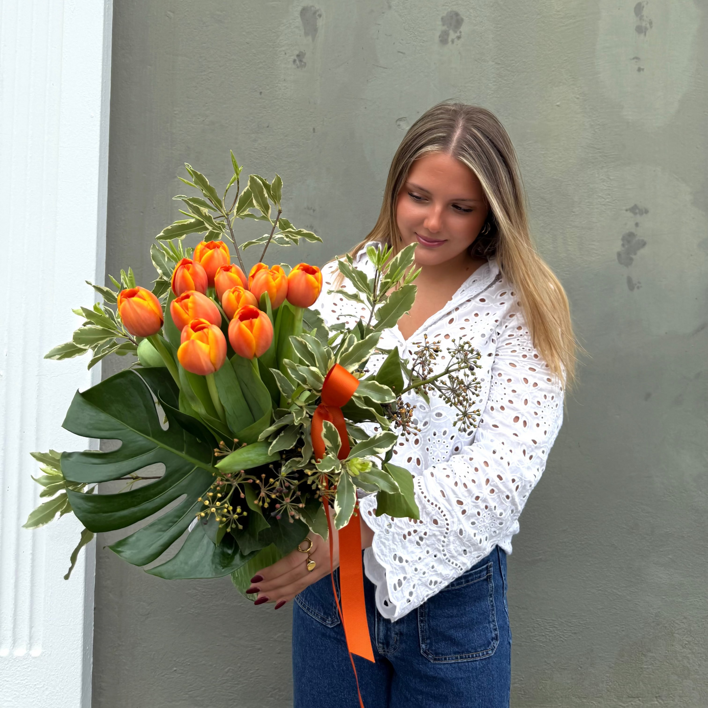 Tulips with Free Vase