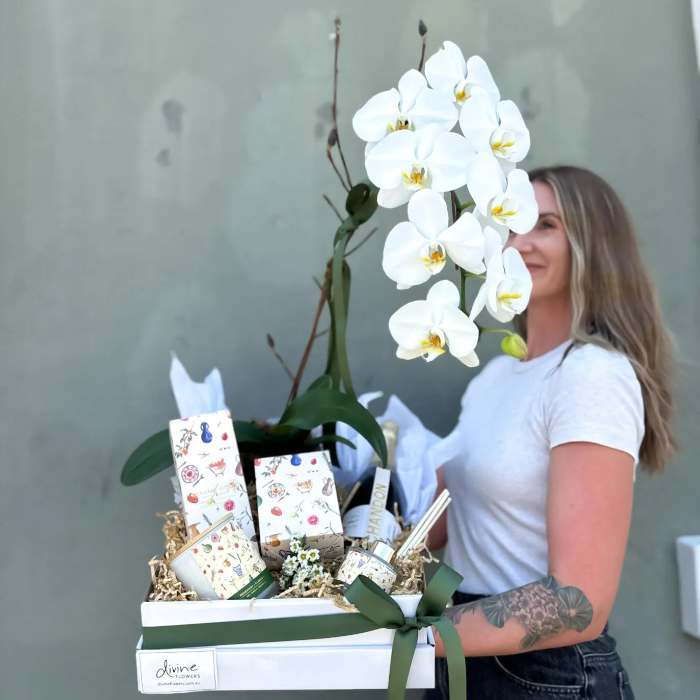 Orchid Celebration Luxe Hamper
