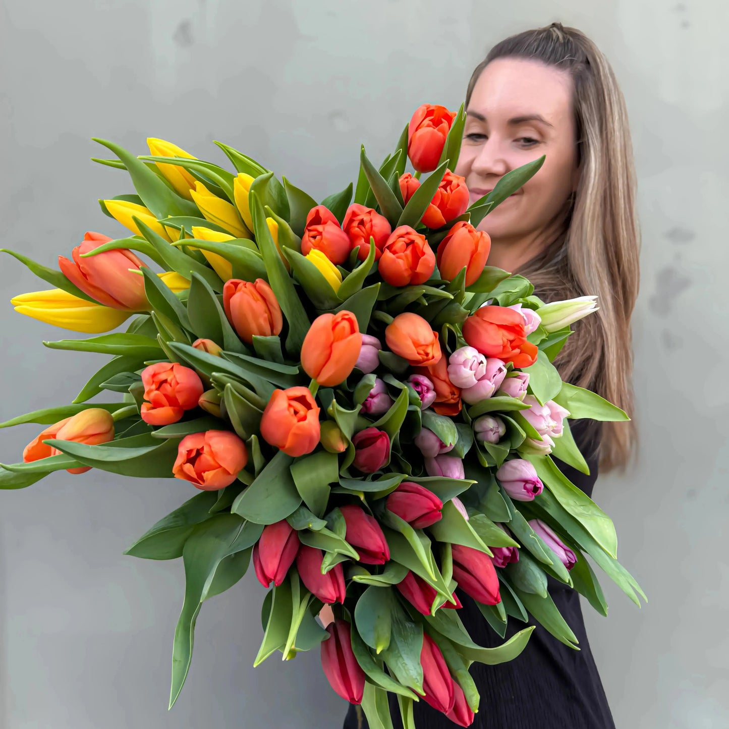 Tulips Market Special