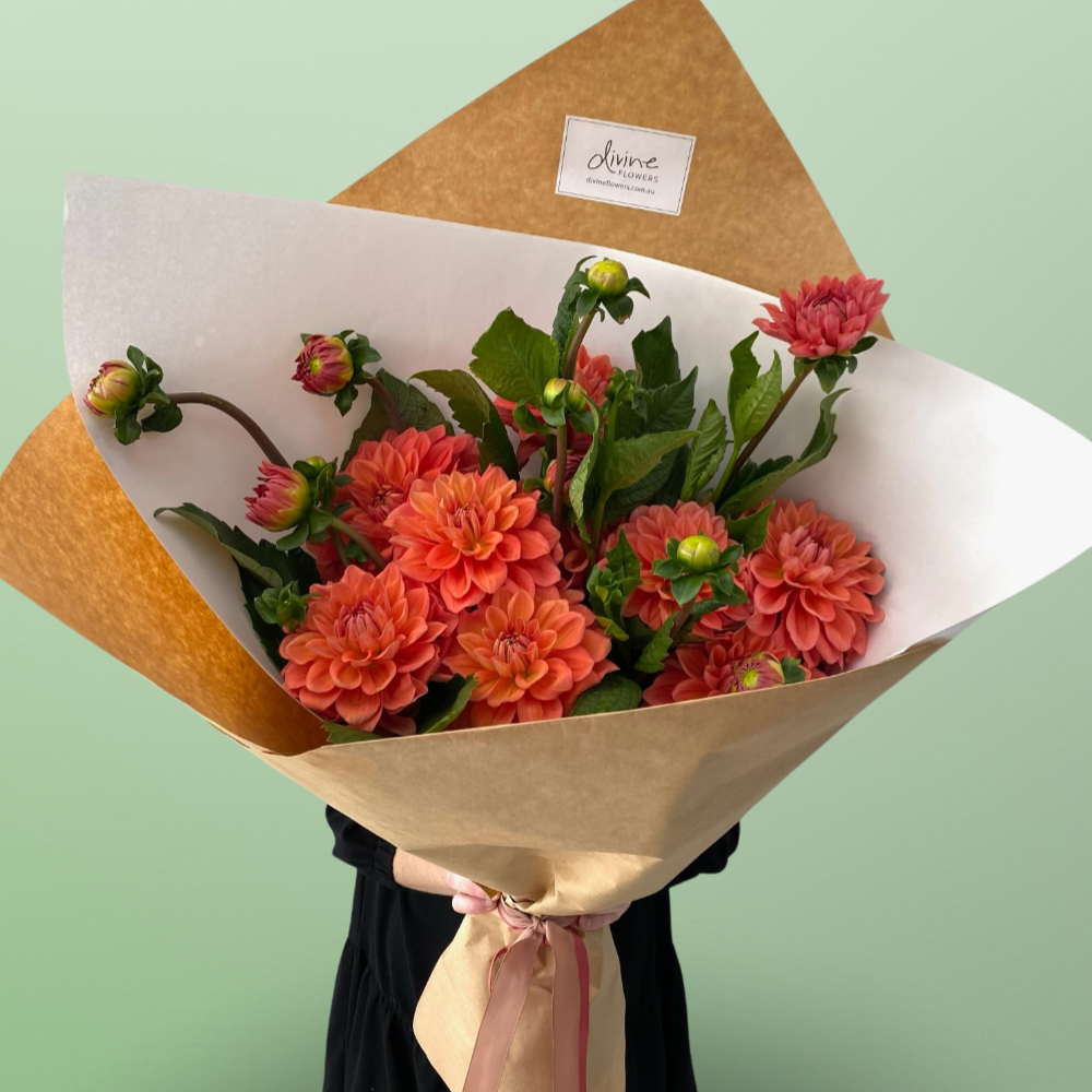 Ms Divine's Flower Wrap