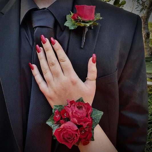 Wristlet & Buttonhole Red