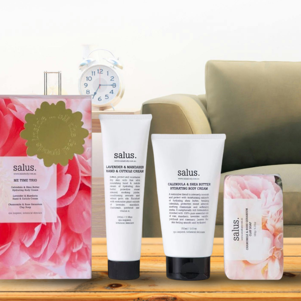 Flowers, Bubbles and Skin Care Hamper