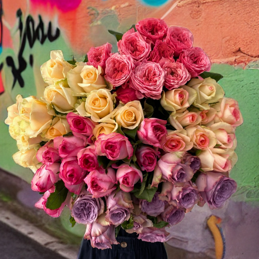 Graffiti - 20 stem Rose Special