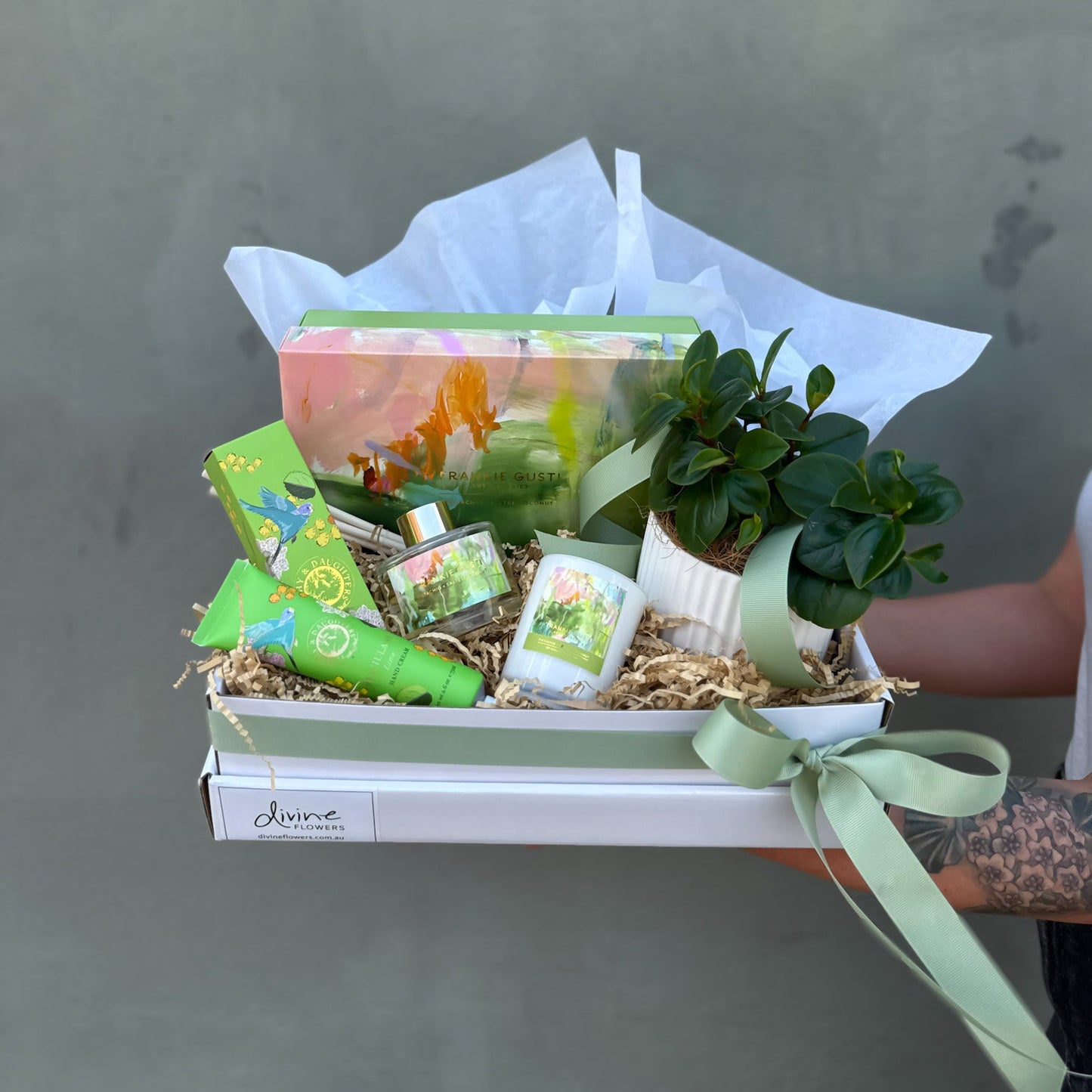 Fresh Escape Pamper Hamper