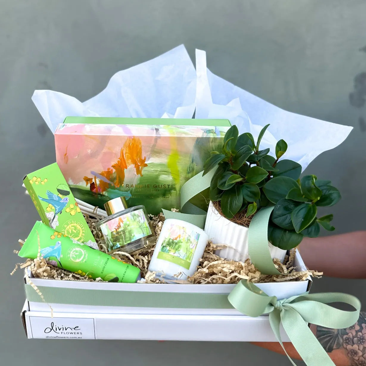 Fresh Escape Pamper Hamper